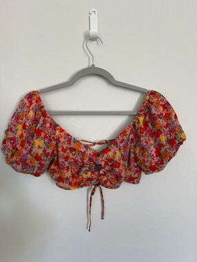 wild fable Pink Floral Keyhole Puff Sleeve Crop Top